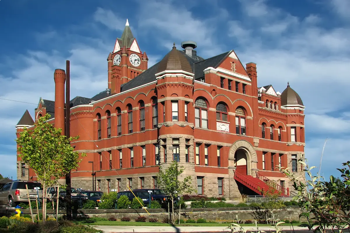 Jefferson_County_Courthouse_in_Port_Townsend,_WA